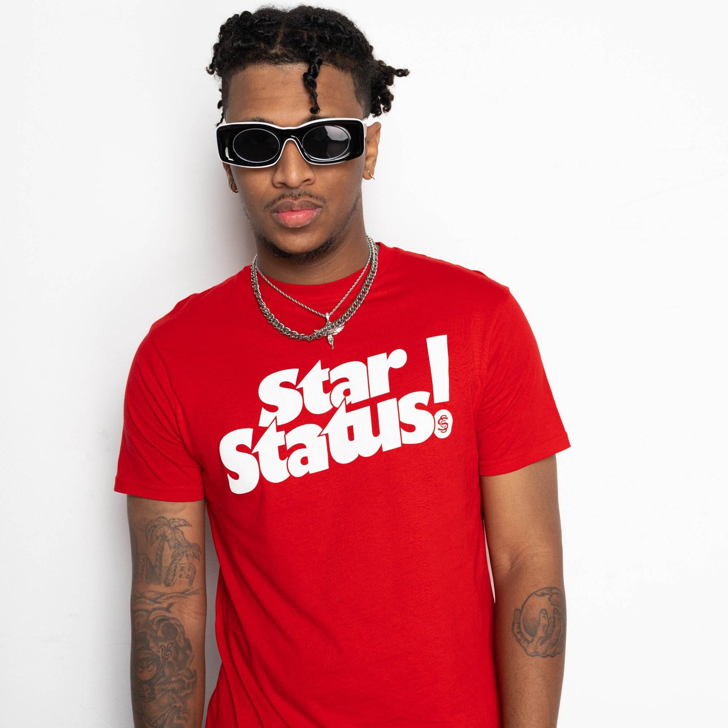 STAR STATUS T-SHIRT (RED)