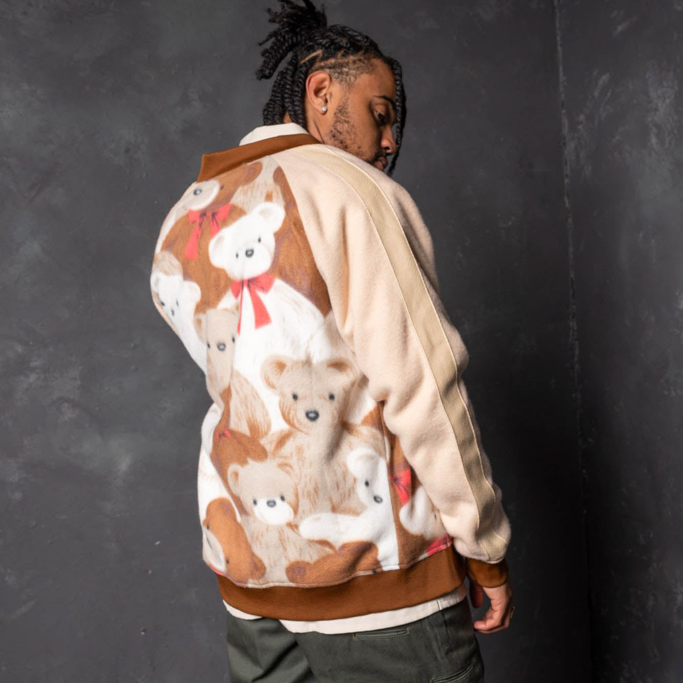 GIFT BEAR BOMBER JACKET (LIMITED EDITION)